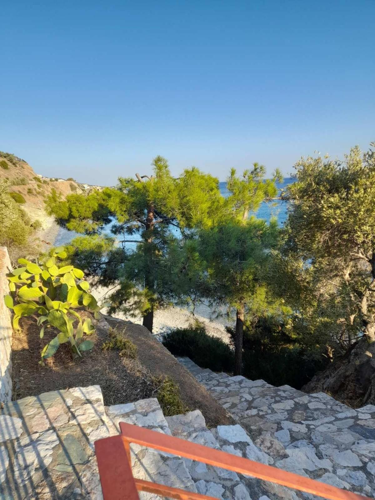 Δωμάτια Κόκκινος Πύργος Plomari Exterior foto