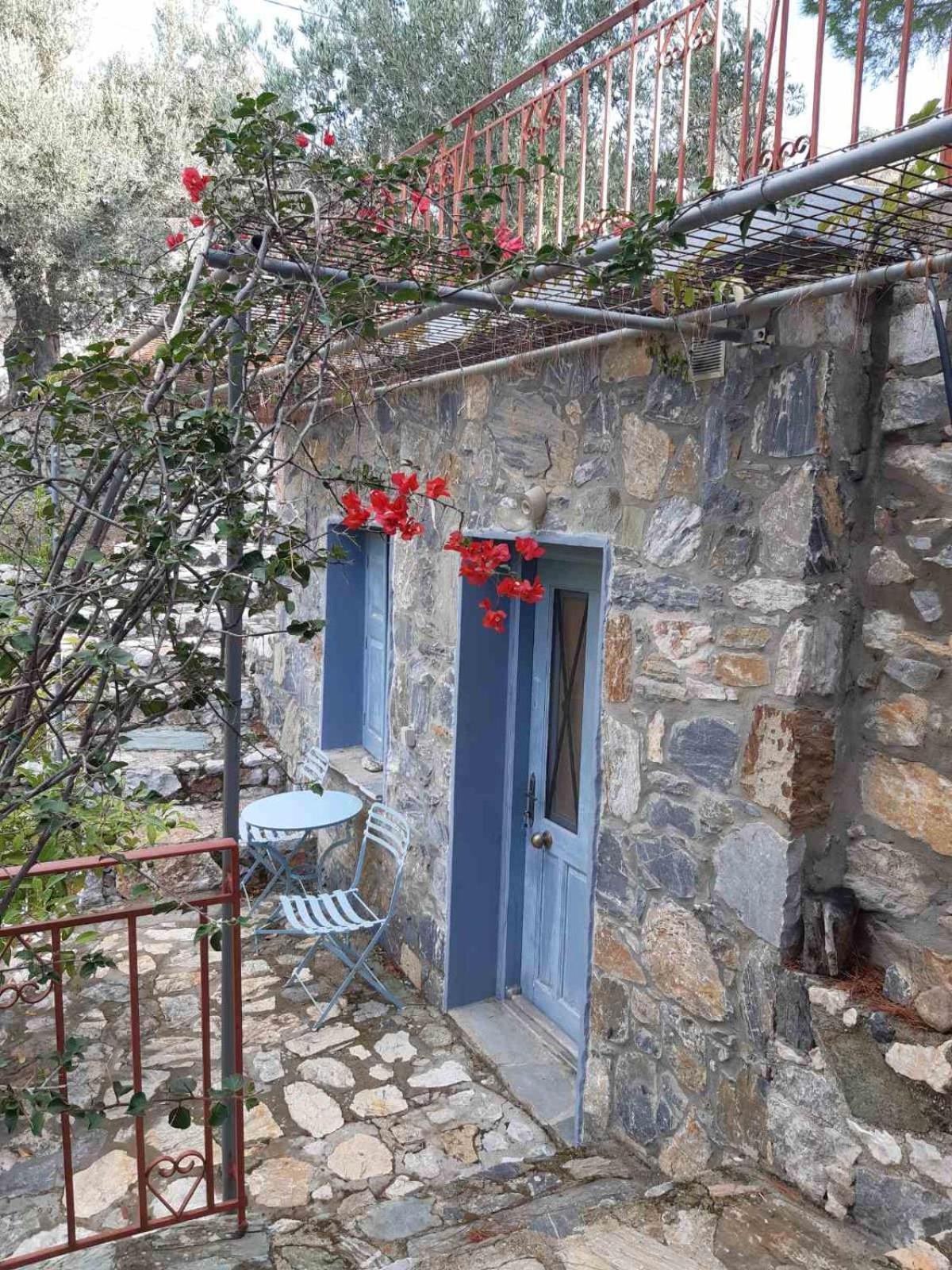 Δωμάτια Κόκκινος Πύργος Plomari Exterior foto