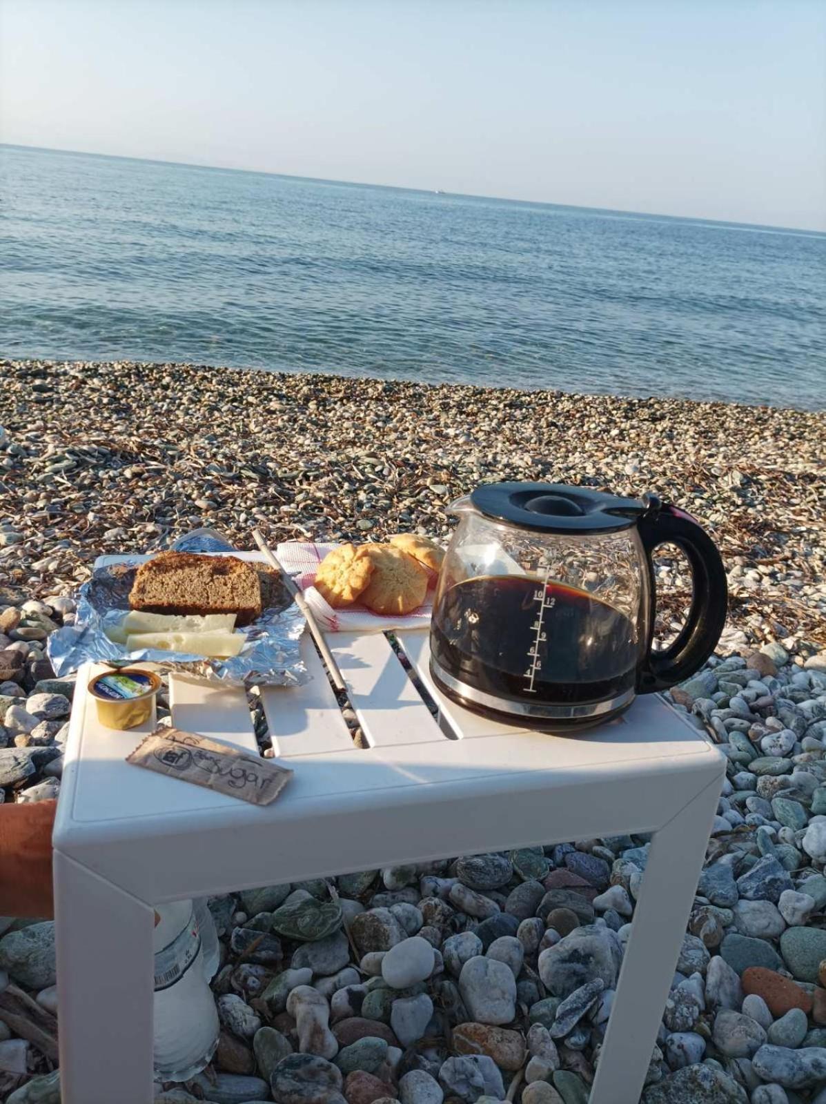 Δωμάτια Κόκκινος Πύργος Plomari Exterior foto